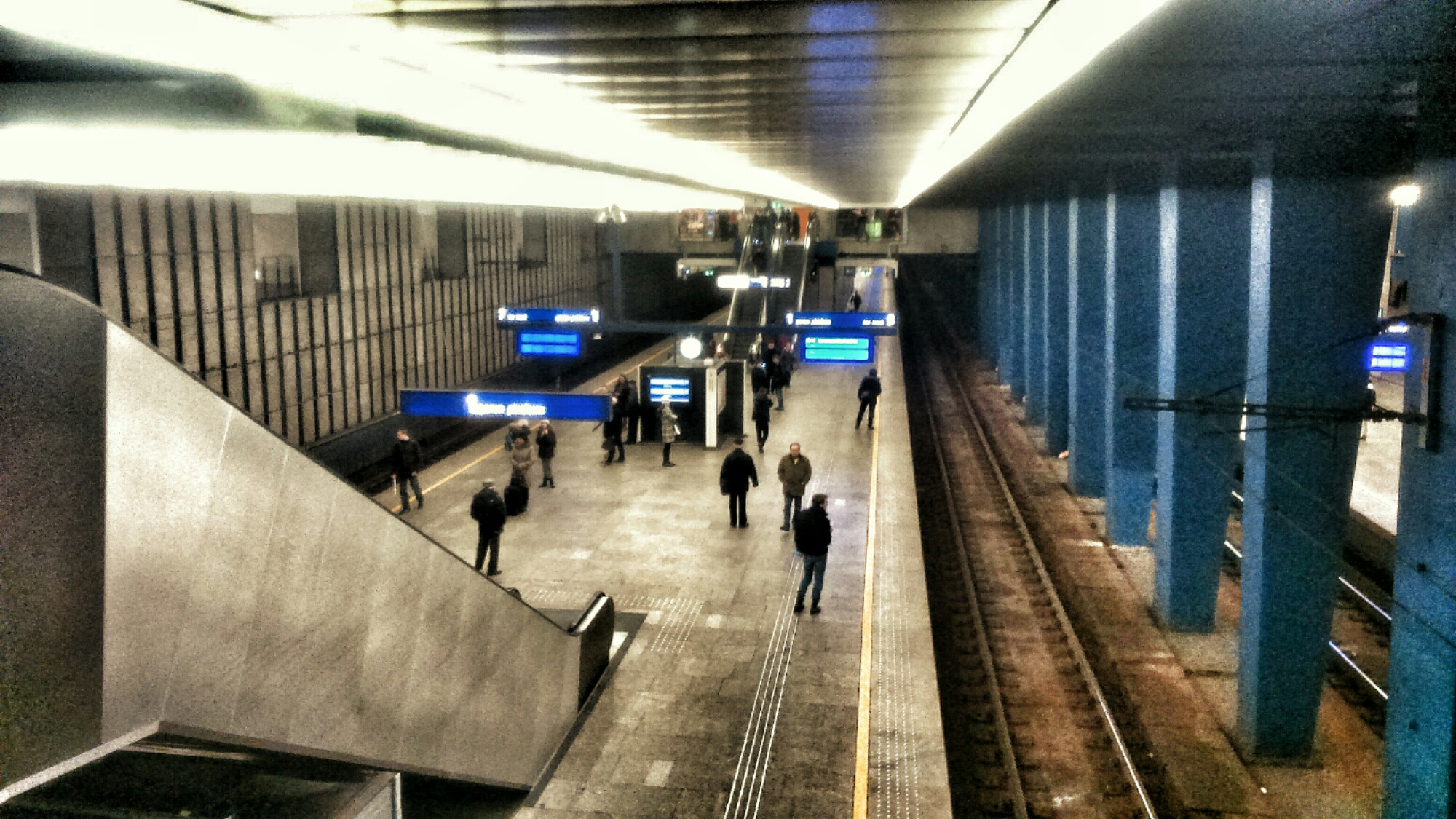 Dworzec Stacja Warszawa Centralna